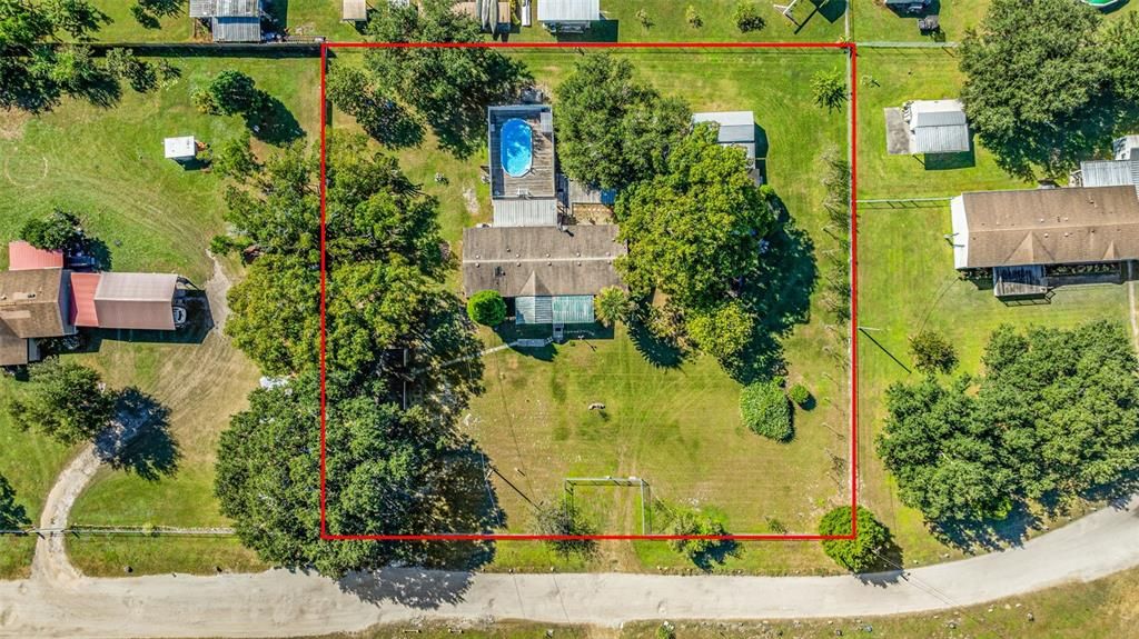 Под контрактом: $279,900 (3 спален, 2 ванн, 1713 Квадратных фут)