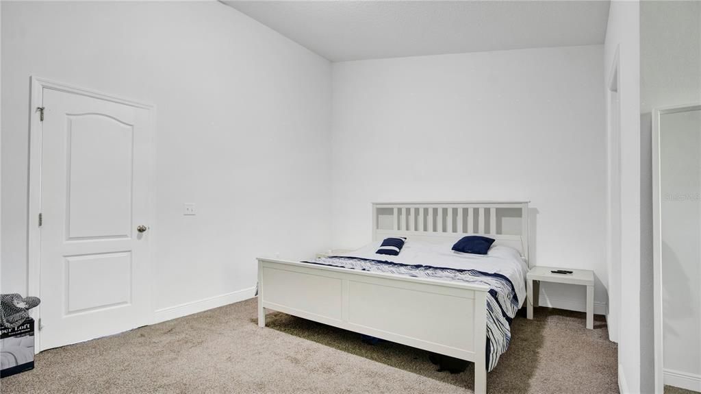 For Sale: $225,000 (2 beds, 1 baths, 1178 Square Feet)