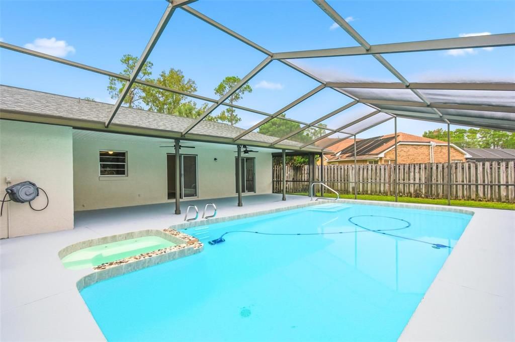 For Sale: $339,500 (3 beds, 2 baths, 1768 Square Feet)