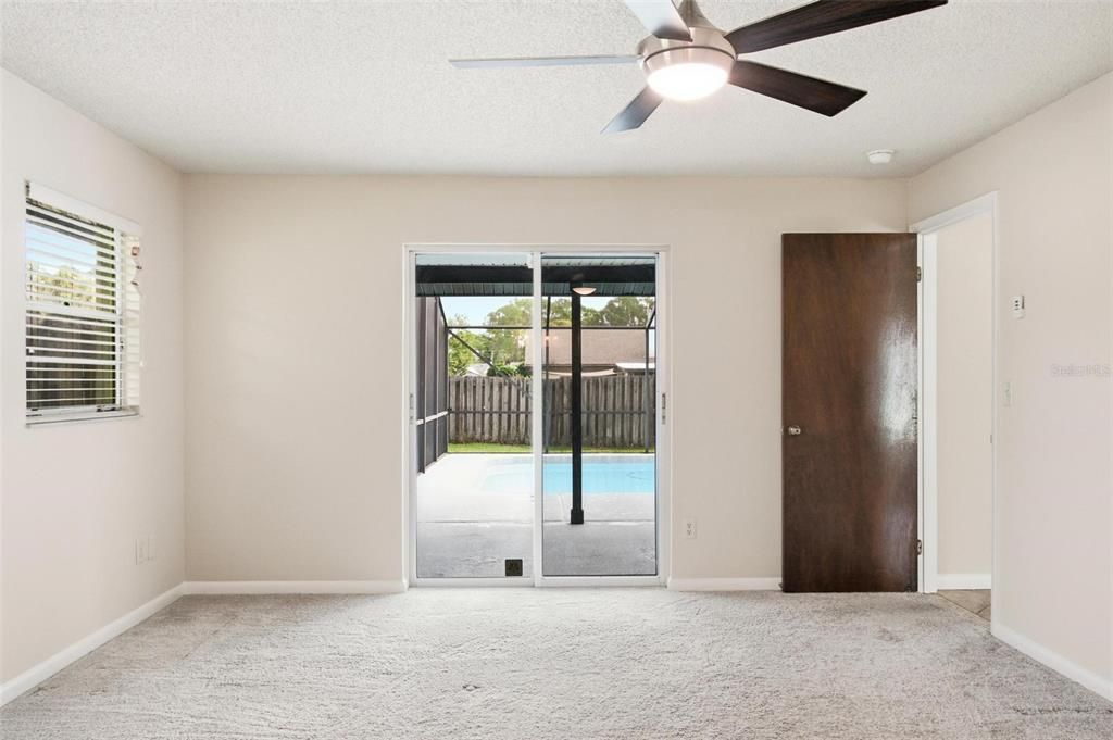 For Sale: $339,500 (3 beds, 2 baths, 1768 Square Feet)