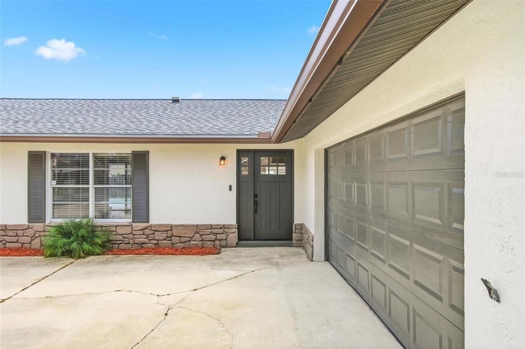 For Sale: $339,500 (3 beds, 2 baths, 1768 Square Feet)