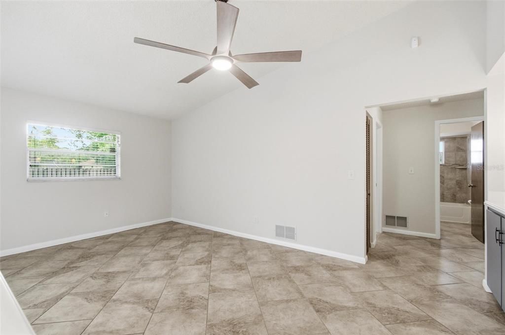 For Sale: $339,500 (3 beds, 2 baths, 1768 Square Feet)