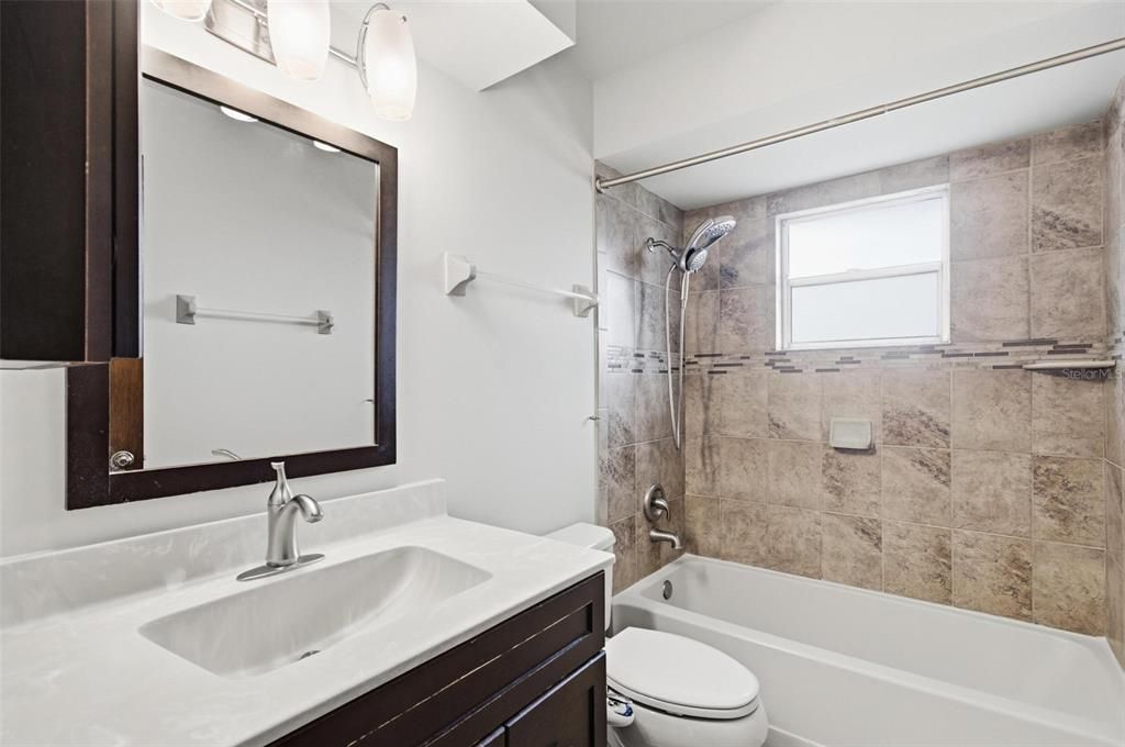 For Sale: $339,500 (3 beds, 2 baths, 1768 Square Feet)