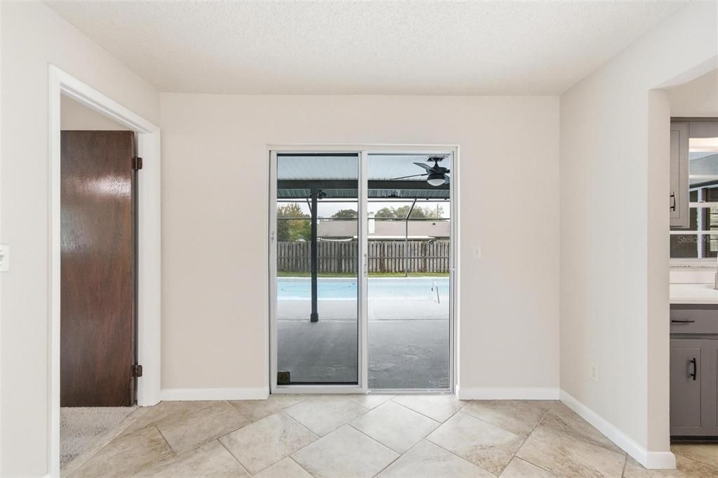 For Sale: $339,500 (3 beds, 2 baths, 1768 Square Feet)