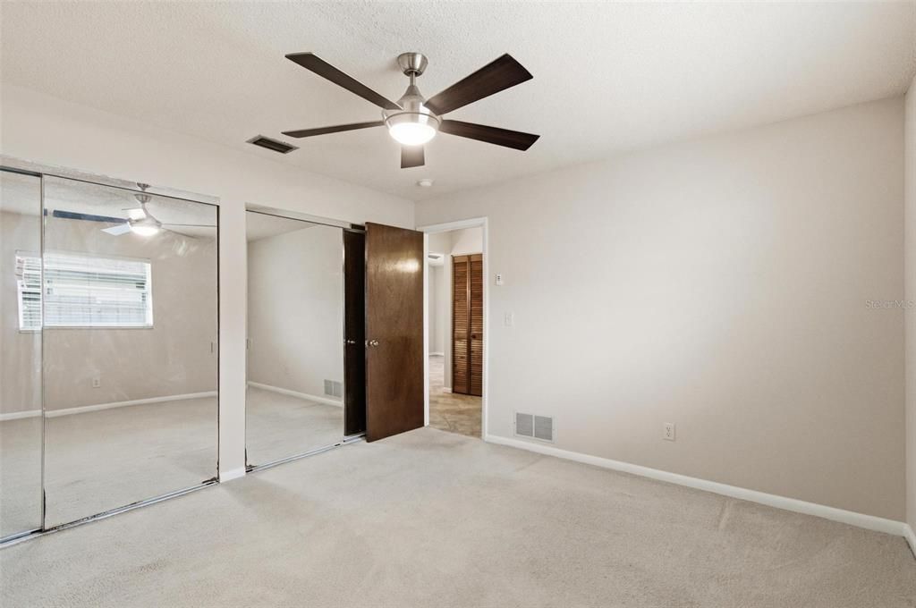 For Sale: $339,500 (3 beds, 2 baths, 1768 Square Feet)