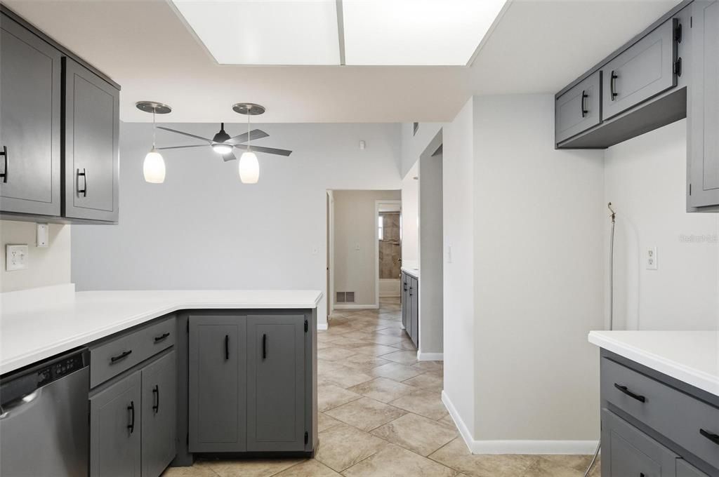 For Sale: $339,500 (3 beds, 2 baths, 1768 Square Feet)