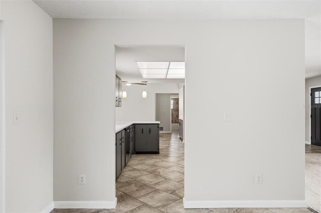 For Sale: $339,500 (3 beds, 2 baths, 1768 Square Feet)