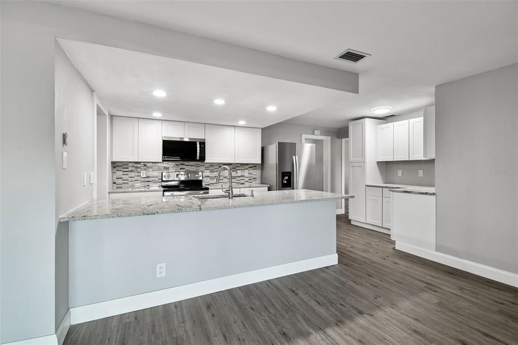 For Sale: $549,900 (4 beds, 2 baths, 2100 Square Feet)