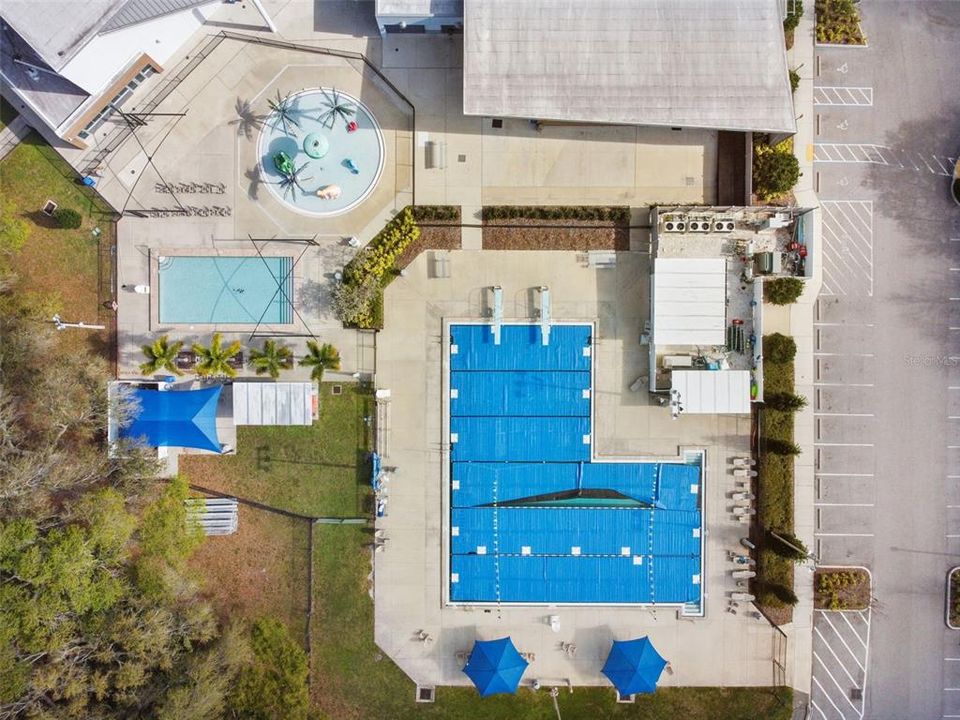 For Sale: $549,900 (4 beds, 2 baths, 2100 Square Feet)