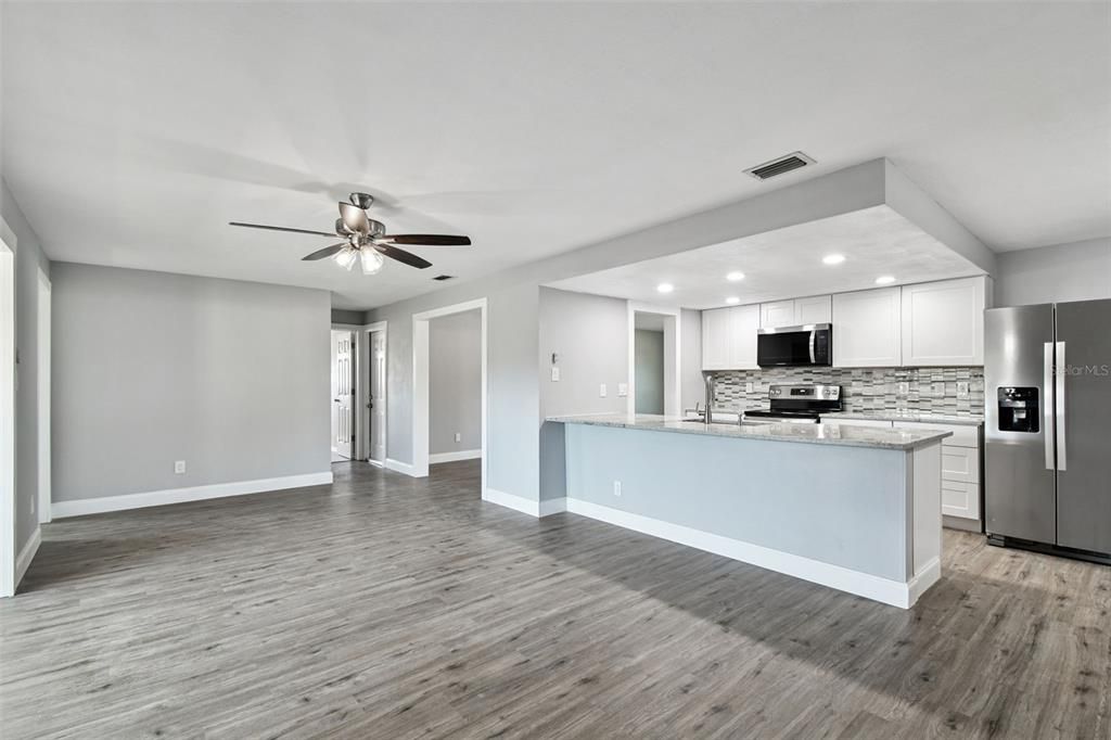 For Sale: $549,900 (4 beds, 2 baths, 2100 Square Feet)