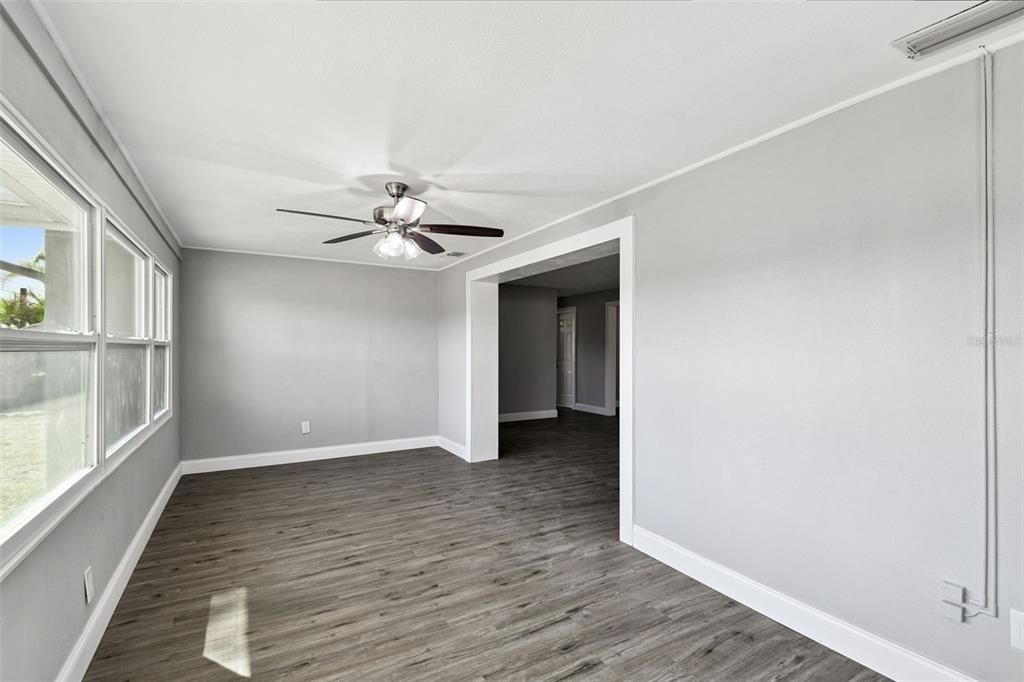 For Sale: $549,900 (4 beds, 2 baths, 2100 Square Feet)