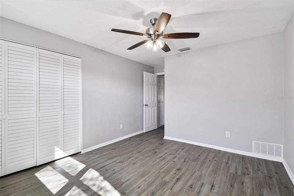 For Sale: $549,900 (4 beds, 2 baths, 2100 Square Feet)