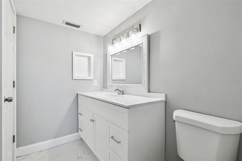 For Sale: $549,900 (4 beds, 2 baths, 2100 Square Feet)