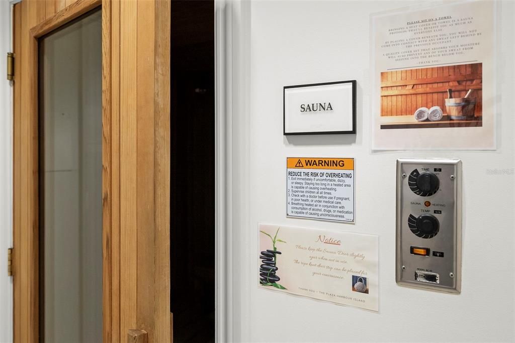 En Venta: $2,150,000 (2 camas, 2 baños, 2636 Pies cuadrados)