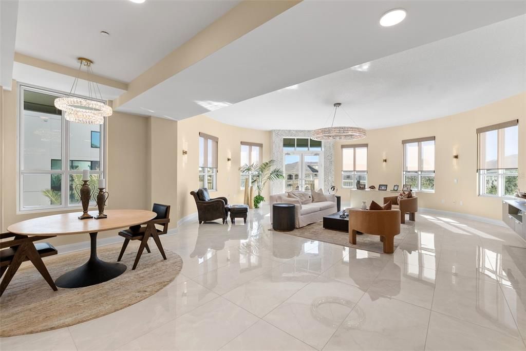 En Venta: $2,150,000 (2 camas, 2 baños, 2636 Pies cuadrados)