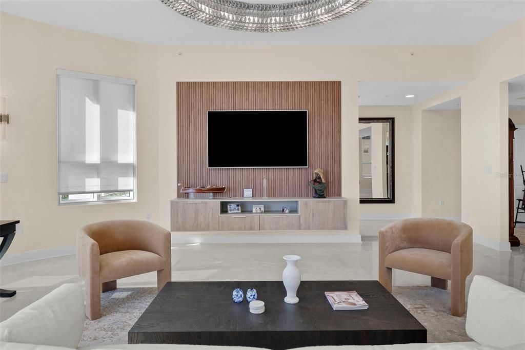 En Venta: $2,150,000 (2 camas, 2 baños, 2636 Pies cuadrados)