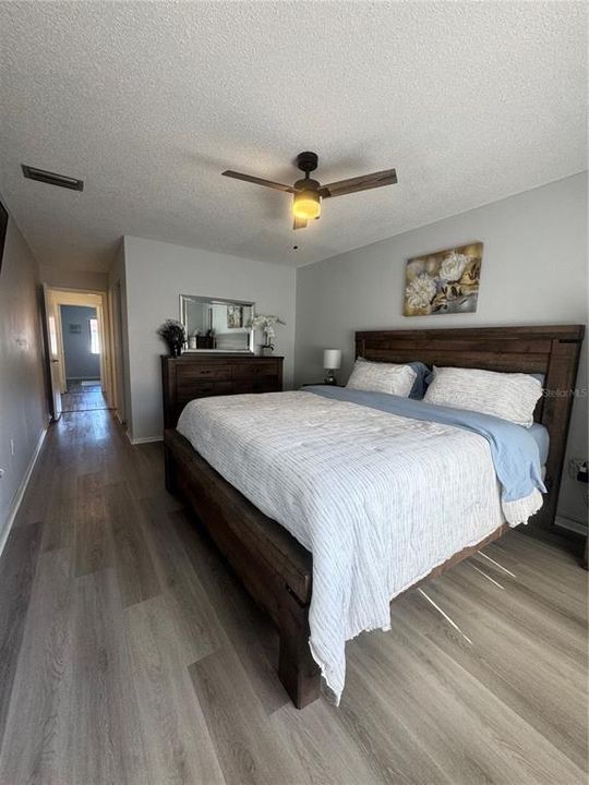 For Rent: $2,200 (2 beds, 2 baths, 1016 Square Feet)