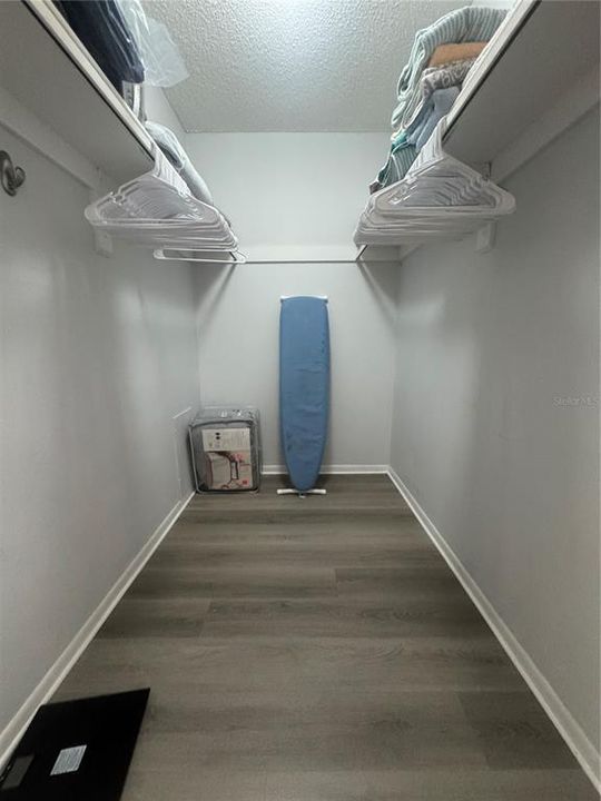 For Rent: $2,200 (2 beds, 2 baths, 1016 Square Feet)