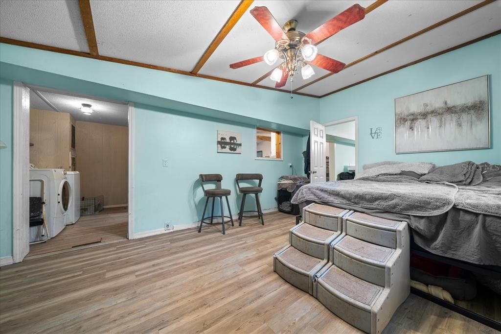 待售: $319,900 (4 贝兹, 2 浴室, 1632 平方英尺)