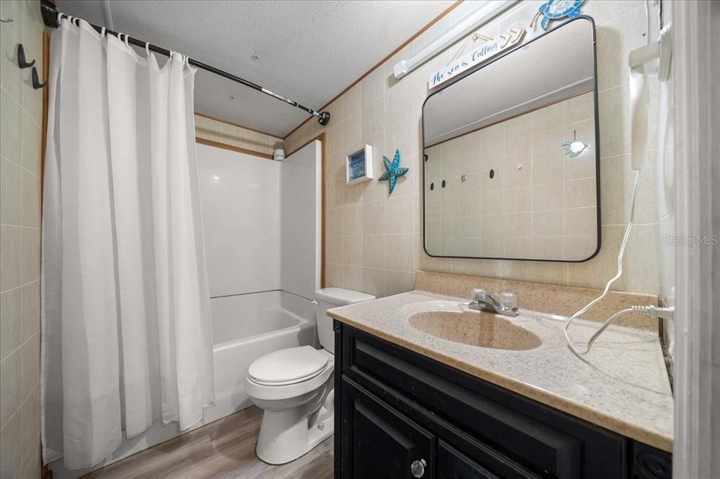 待售: $319,900 (4 贝兹, 2 浴室, 1632 平方英尺)