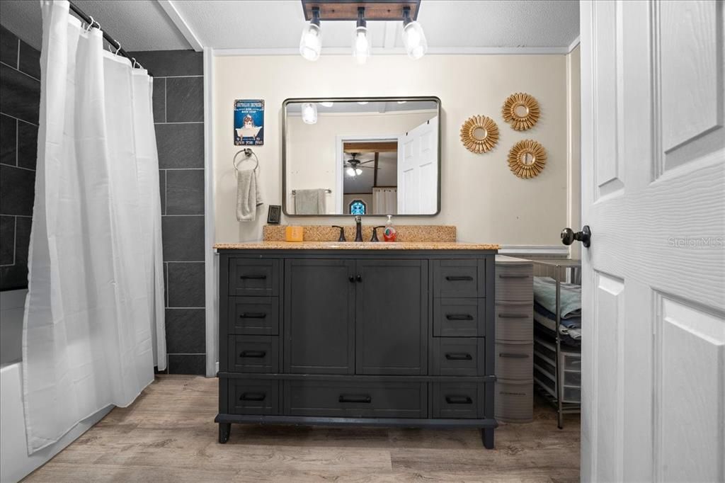 待售: $319,900 (4 贝兹, 2 浴室, 1632 平方英尺)