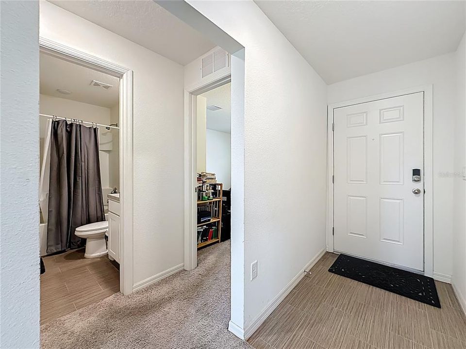 For Sale: $282,000 (3 beds, 2 baths, 1284 Square Feet)