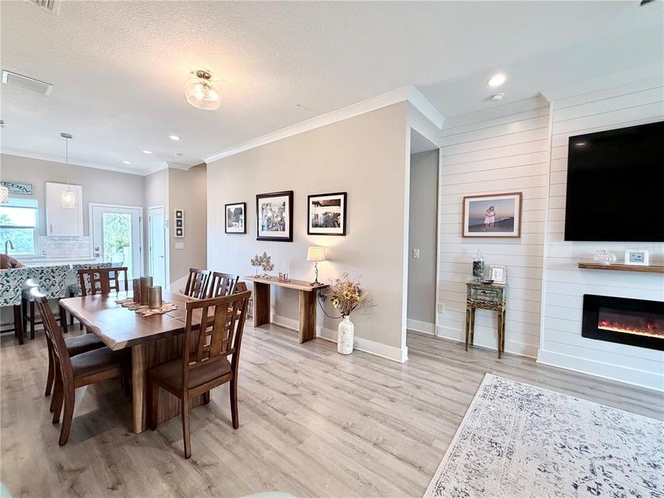 For Rent: $4,200 (3 beds, 3 baths, 1970 Square Feet)