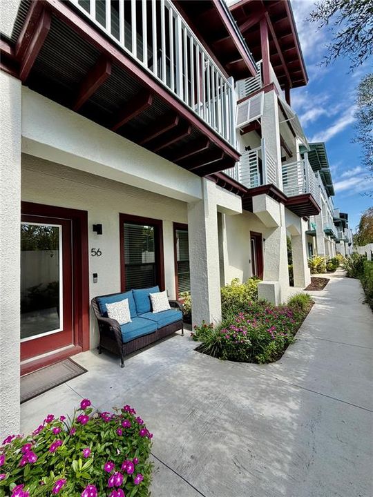 For Rent: $4,200 (3 beds, 3 baths, 1970 Square Feet)