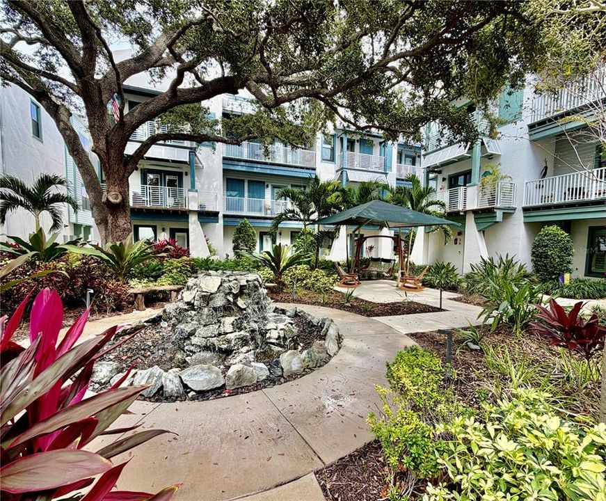 For Rent: $4,200 (3 beds, 3 baths, 1970 Square Feet)