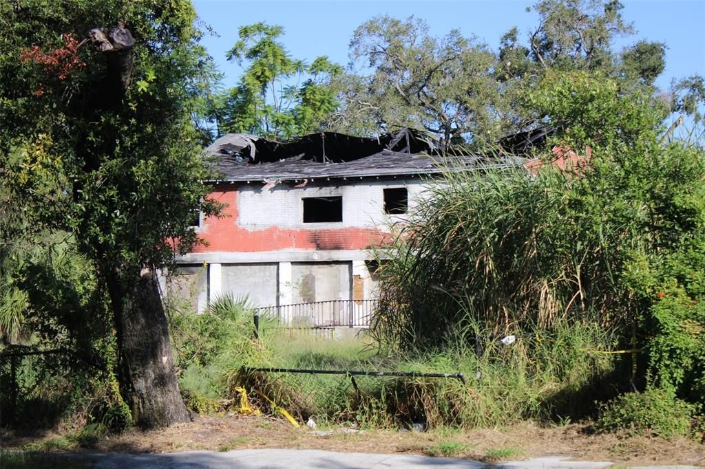 Active With Contract: $2,999,999 (0.84 acres)