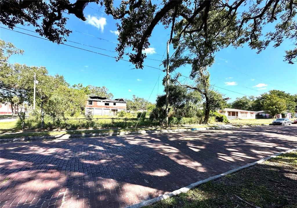 Active With Contract: $2,999,999 (0.84 acres)