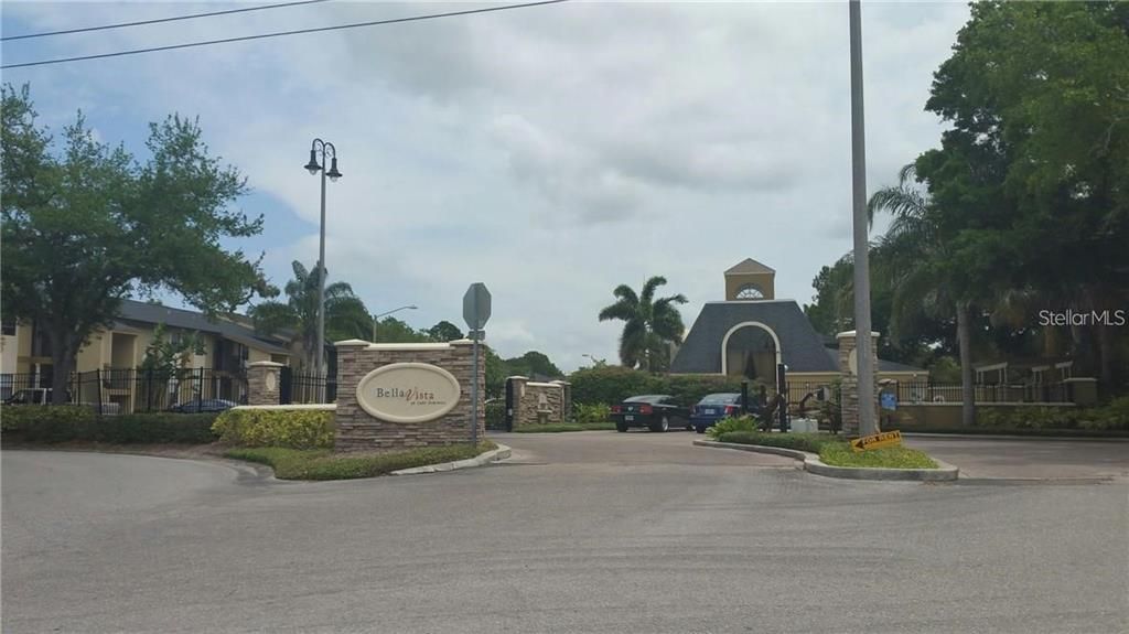 出租: $1,400 (1 贝兹, 1 浴室, 657 平方英尺)