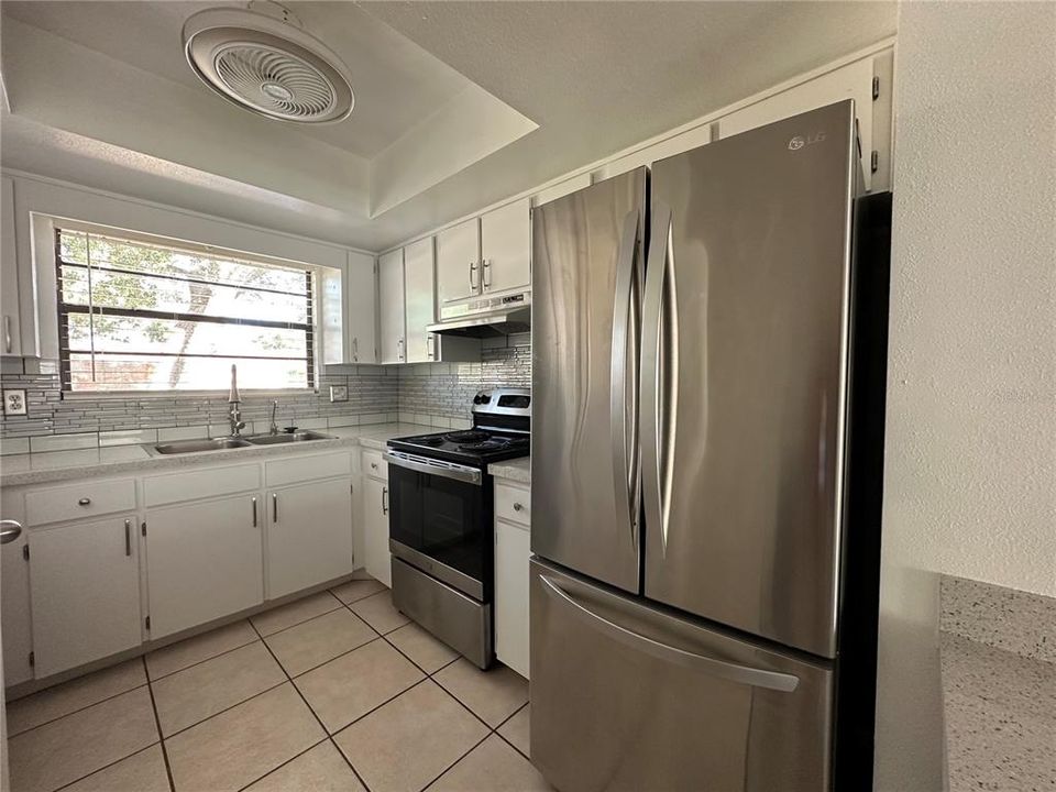 En Renta: $1,495 (2 camas, 2 baños, 945 Pies cuadrados)