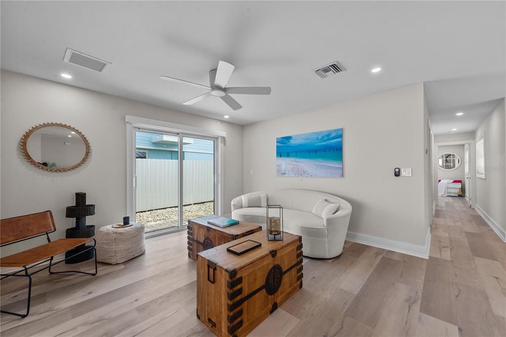 For Sale: $999,999 (3 beds, 2 baths, 2396 Square Feet)