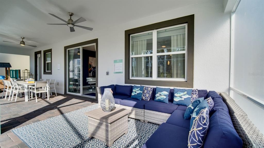 待售: $750,000 (7 贝兹, 5 浴室, 4019 平方英尺)