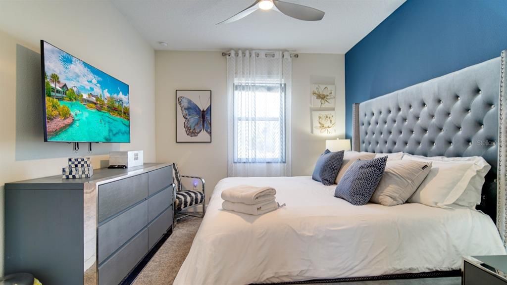 待售: $750,000 (7 贝兹, 5 浴室, 4019 平方英尺)