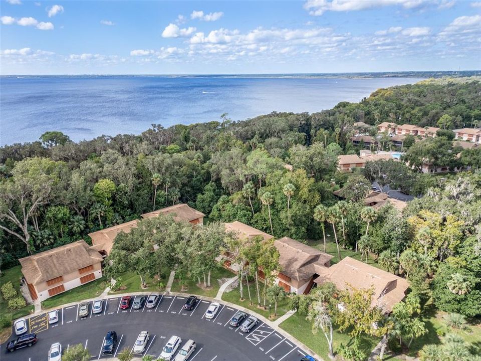 На продажу: $200,000 (2 спален, 2 ванн, 897 Квадратных фут)