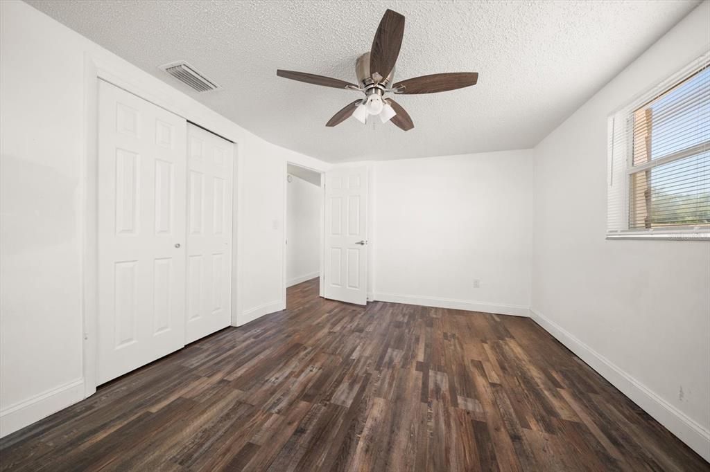 Active With Contract: $239,000 (3 beds, 2 baths, 1232 Square Feet)