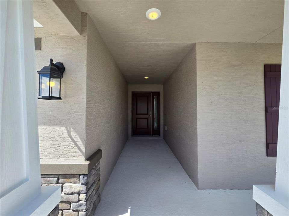 For Sale: $287,950 (4 beds, 2 baths, 1635 Square Feet)