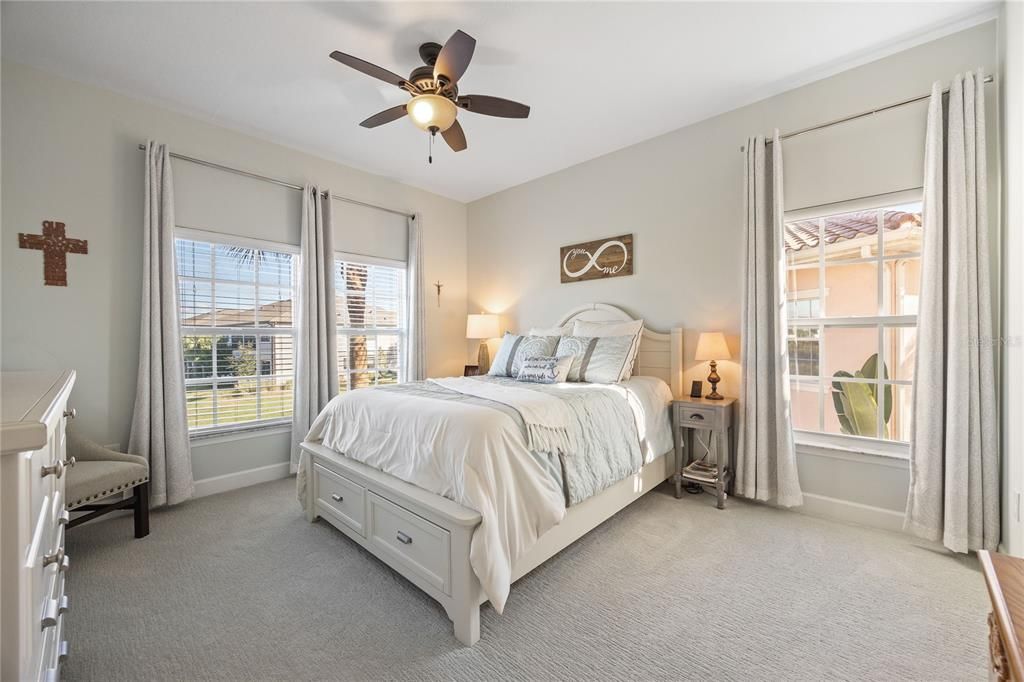 待售: $219,900 (3 贝兹, 2 浴室, 1288 平方英尺)