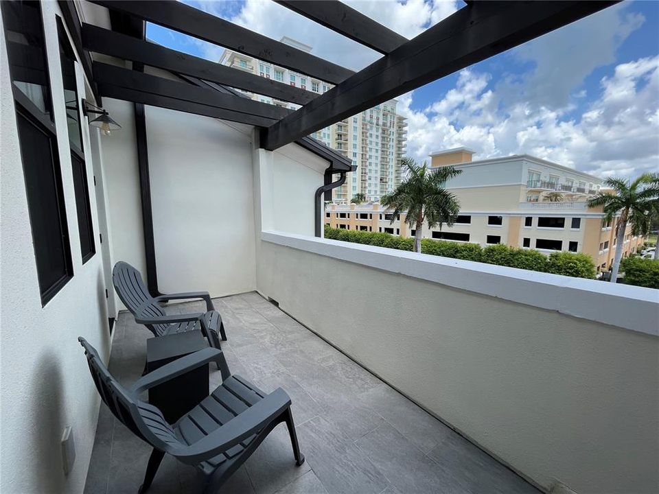 В аренду: $6,000 (3 спален, 3 ванн, 2291 Квадратных фут)