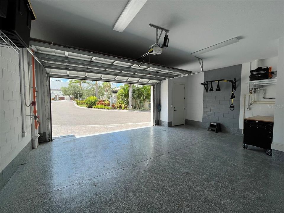 В аренду: $6,000 (3 спален, 3 ванн, 2291 Квадратных фут)