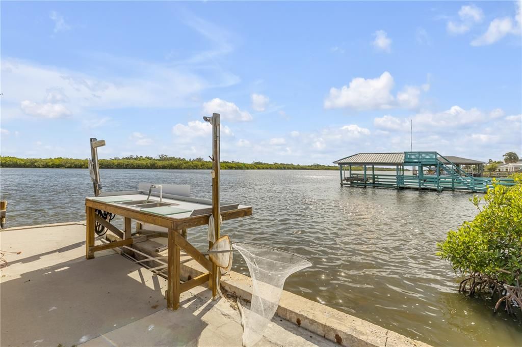 For Sale: $240,000 (2 beds, 2 baths, 1054 Square Feet)