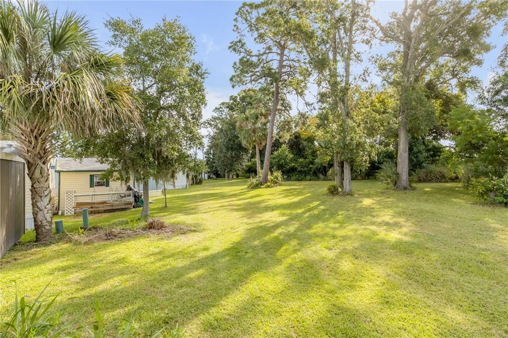 For Sale: $240,000 (2 beds, 2 baths, 1054 Square Feet)