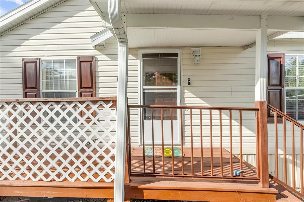 For Sale: $240,000 (2 beds, 2 baths, 1054 Square Feet)