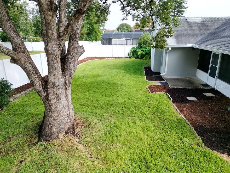 For Sale: $569,000 (3 beds, 2 baths, 1688 Square Feet)