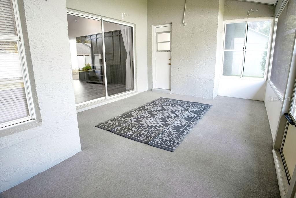 For Sale: $569,000 (3 beds, 2 baths, 1688 Square Feet)