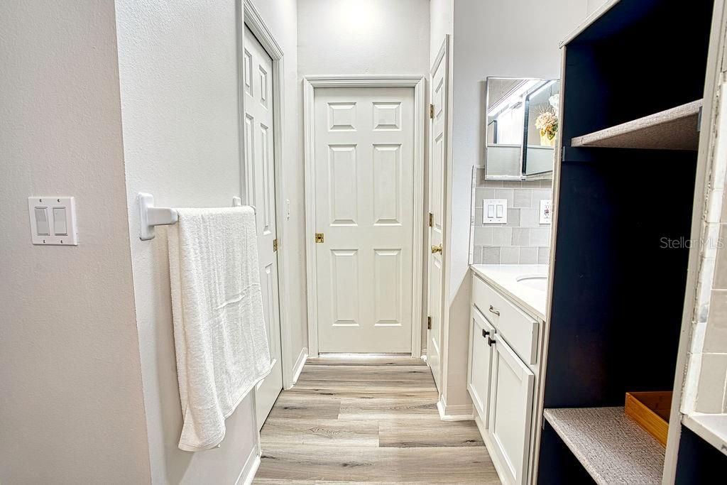 For Sale: $569,000 (3 beds, 2 baths, 1688 Square Feet)