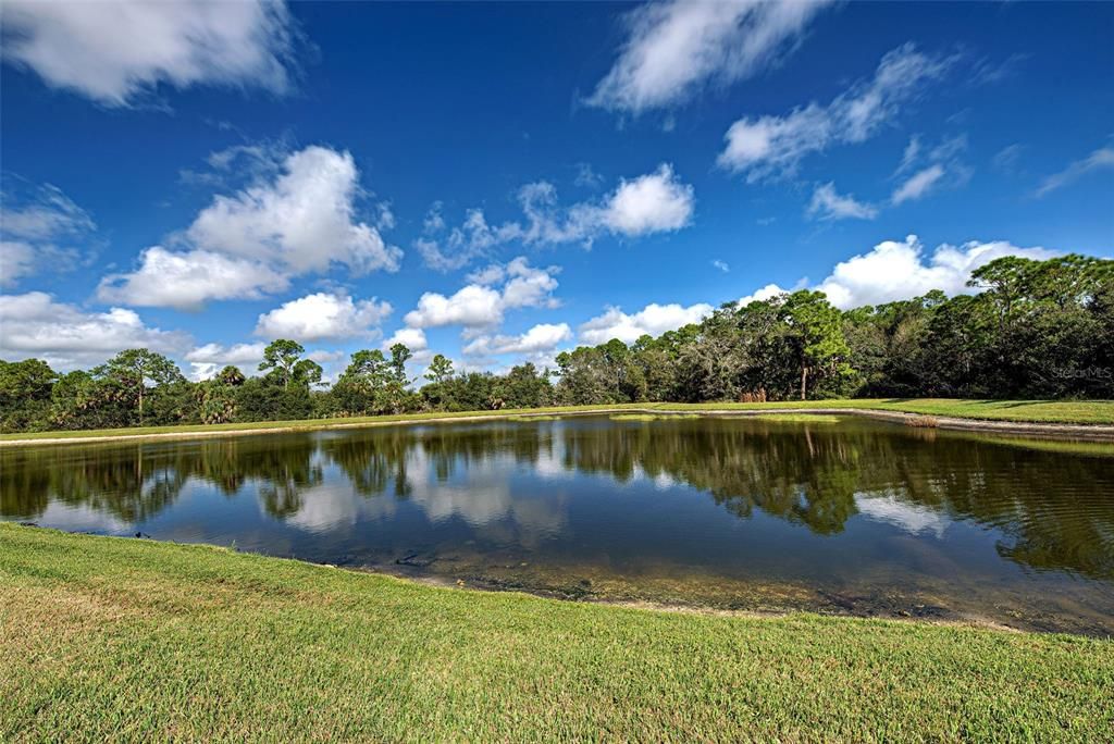Active With Contract: $475,000 (3 beds, 2 baths, 1984 Square Feet)