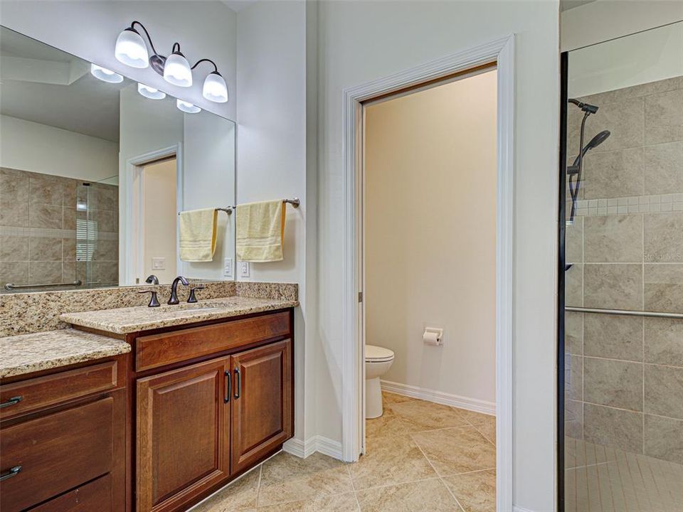 Active With Contract: $475,000 (3 beds, 2 baths, 1984 Square Feet)